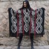 PONCHO ATADO A063 -  UN PAÑO - TRAMA Y URDIMBRE FINA - DISPONIBLE - Imagen 2
