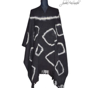 PONCHO DE ARGOLLAS G521 NEGRO- UN PAÑO - TRAMA Y URDIMBRE FINA - DISPONIBLE