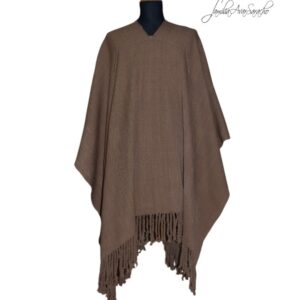 PONCHO DE OVEJA O010/007 MARRON CON FLECOS - UN PAÑO - DISPONIBLE