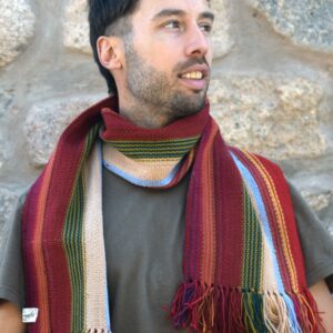 Bufanda N111 “Familia Avar Saracho” Realizada en lana de oveja  DISPONIBLE CON ENVÍO INMEDIATO