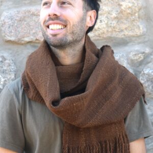 Bufanda N061 “Familia Avar Saracho” Realizada en lana de llama  DISPONIBLE CON ENVÍO INMEDIATO